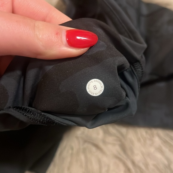 Lululemon Fast and Free Shorts - Picture 4 of 5